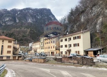 Edificio all\'aperto - Casa semi indipendente Via Roma
 
47, Ospitale di Cadore - foto 3