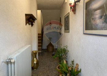 Hall / corridoio - Casa semi indipendente Via Roma
 
47, Ospitale di Cadore - foto 9