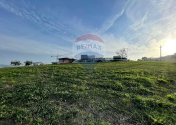 Giardino - Terreno edificabile Via Giuseppe Di Vittorio
 
SNC, Ancona - foto 2