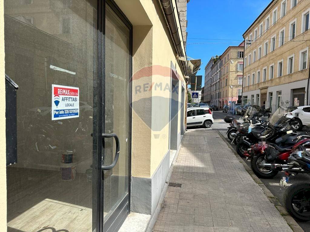 Edificio all\'aperto - Shop Ancona - photo 3