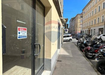 Edificio all\'aperto - Shop Ancona - photo 3
