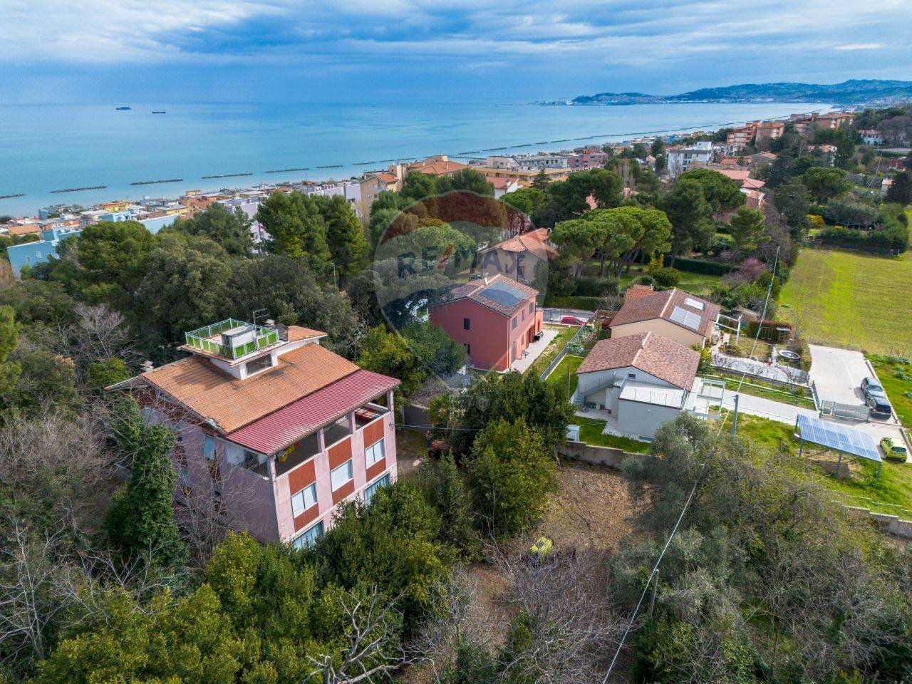 Casa all\'aperto - Casa indipendente Via Ville
 
7, Falconara Marittima - foto 2