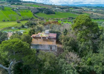 Vista delle montagne - Casa indipendente Via Ville
 
7, Falconara Marittima - foto 5