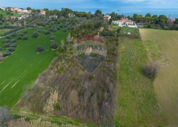 Vista delle montagne - Casa indipendente Via Ville
 
7, Falconara Marittima - foto 13