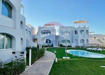 Piscina - Trilocale Via Loreto
 
1, Numana - foto 10