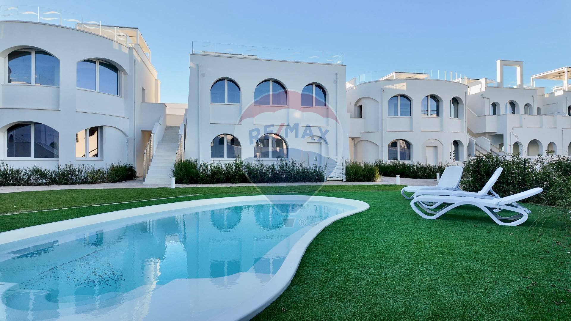 Piscina - Quadrilocale Loreto
 
1, Numana - foto 3