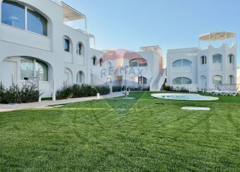 Edificio all\'aperto - Quadrilocale Loreto
 
1, Numana - foto 1