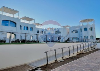 Edificio all\'aperto - Quadrilocale Loreto
 
1, Numana - foto 13