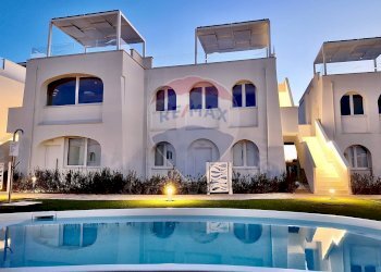 Piscina - Trilocale Via Loreto
 
1, Numana - foto 41