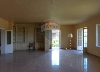 Stanza vuota - Villa via San Leo
 
snc, Sassoferrato - foto 14