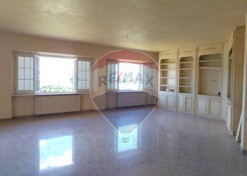 Stanza vuota - Villa via San Leo
 
snc, Sassoferrato - foto 15