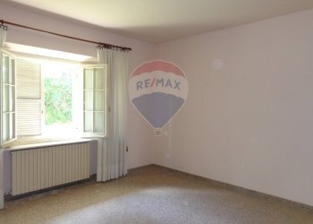 Stanza vuota - Villa via San Leo
 
snc, Sassoferrato - foto 24