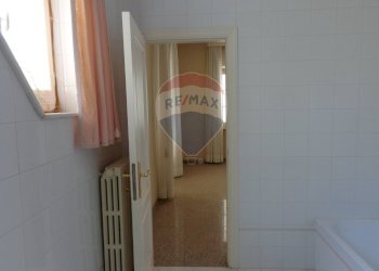 Bagno - Villa via San Leo
 
snc, Sassoferrato - foto 35