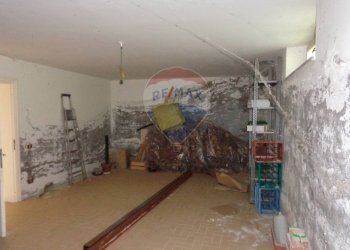 Stanza vuota - Villa via San Leo
 
snc, Sassoferrato - foto 47