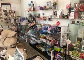 Dispensa di stoccaggio - Attività Commerciale Via Cesanelli
 
2, Falconara Marittima - foto 14