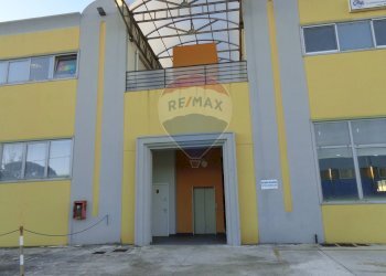 Edificio all\'aperto - Ufficio Falconara Marittima - foto 15