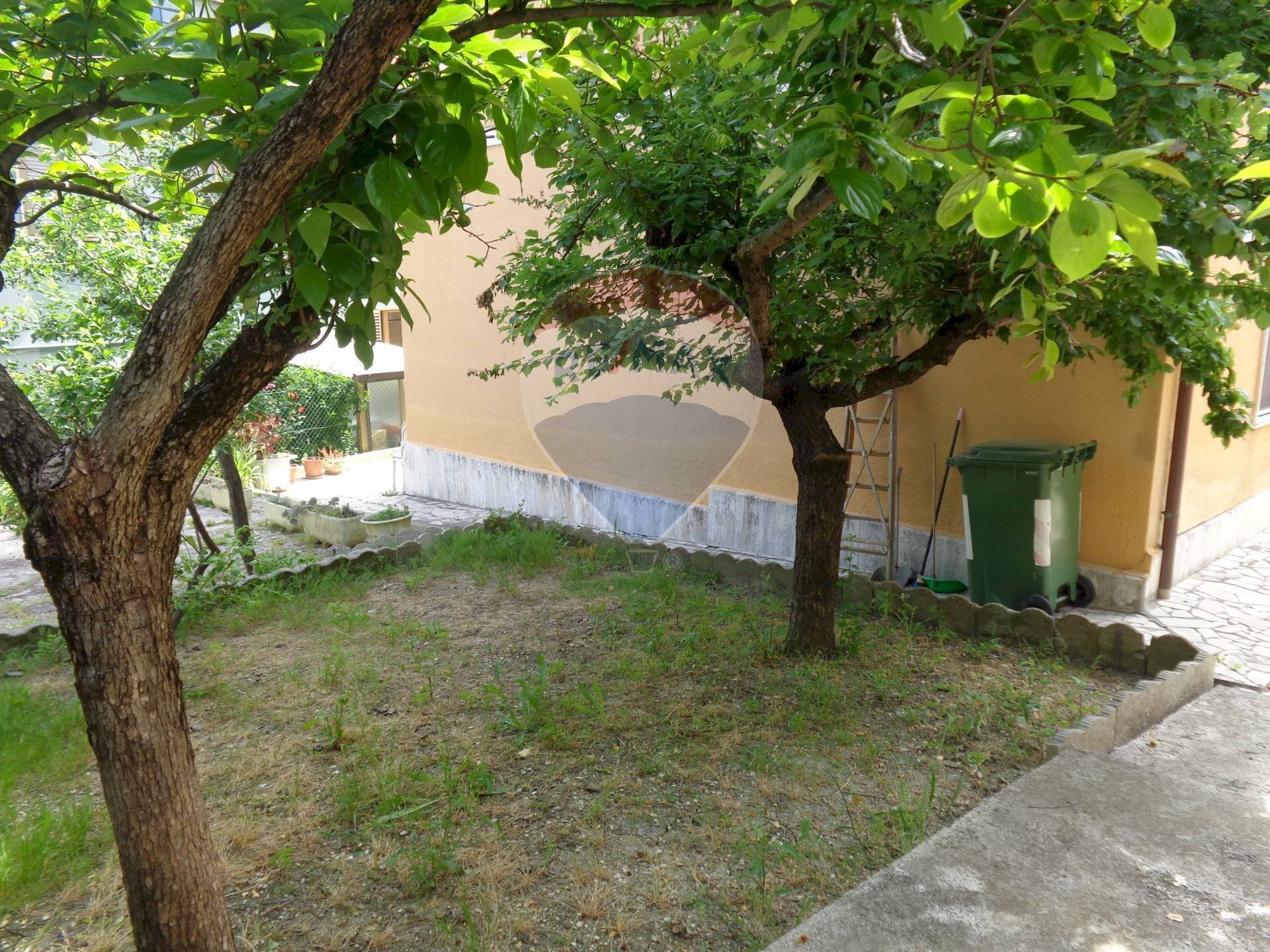 Giardino - Three-room apartment Via Bruno Buozzi
 
10, Falconara Marittima - photo 2