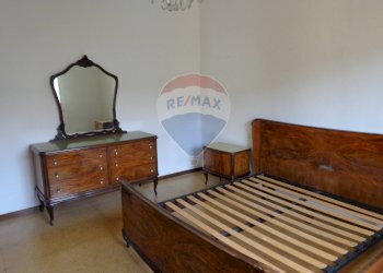 Camera / camera da letto - Three-room apartment Via Bruno Buozzi
 
10, Falconara Marittima - photo 13