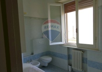 Bagno - Three-room apartment Via Bruno Buozzi
 
10, Falconara Marittima - photo 19