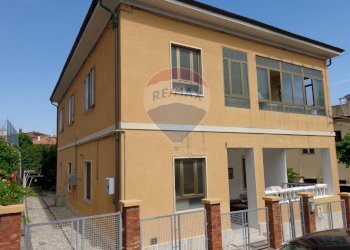 Casa all\'aperto - Three-room apartment Via Bruno Buozzi
 
10, Falconara Marittima - photo 32