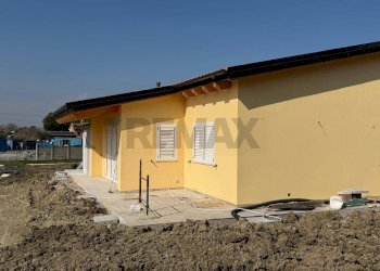 Casa all\'aperto - Quadrilocale Via Piane snc
 
snc, Camerata Picena - foto 36