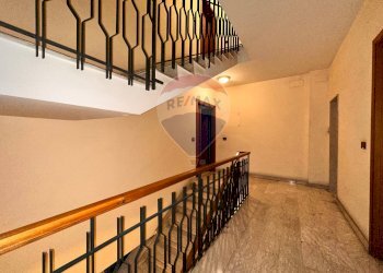 Scale - Appartamento Corso Fratelli Cairoli
 
177, Macerata - foto 4