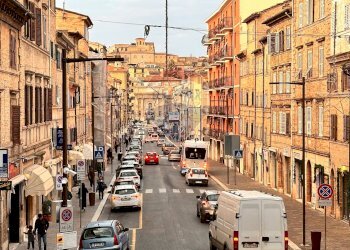 Edificio all\'aperto - Appartamento Corso Fratelli Cairoli
 
177, Macerata - foto 6