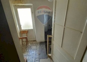 Hall / corridoio - Independent house Via Orti Traiani
 
16, Osimo - photo 15