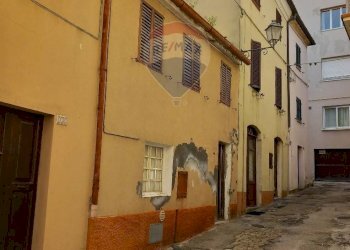 Edificio all\'aperto - Independent house Via Orti Traiani
 
16, Osimo - photo 26