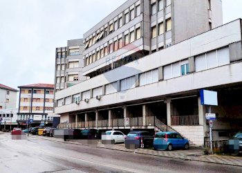 Edificio all\'aperto - Trilocale Ancona - foto 19