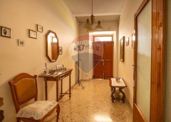 Hall / corridoio - Independent house Frazione Villa Torre
 
102, Cingoli - photo 6