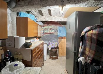 Cucina - Casa semi indipendente Frazione San Giovanni
 
13, Fabriano - foto 36