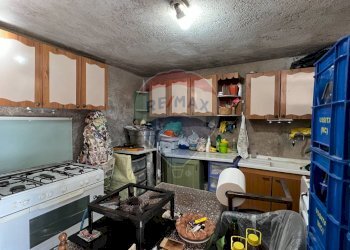 Cucina - Casa semi indipendente Frazione San Giovanni
 
13, Fabriano - foto 37