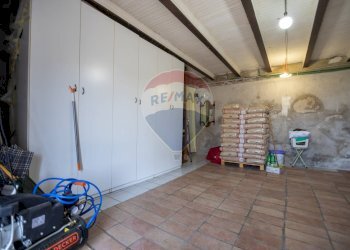 Non correlato - Casa semi indipendente Frazione San Giovanni
 
13, Fabriano - foto 39