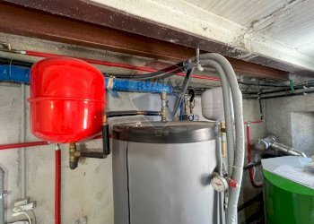 Dettagli - Casa semi indipendente Frazione San Giovanni
 
13, Fabriano - foto 43