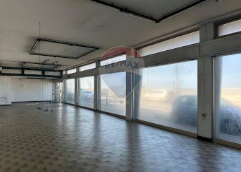 Parcheggio - Commercial Premises Via Flaminia
 
224/b, Ancona - photo 5