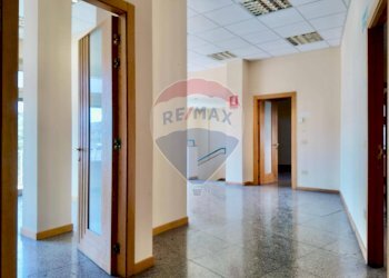 Hall / corridoio - Office Ancona - photo 6