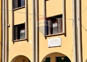 Edificio all\'aperto - Ufficio Corso Garibaldi
 
149, Fossombrone - foto 2