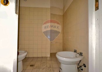 Bagno - Ufficio Corso Garibaldi
 
149, Fossombrone - foto 14