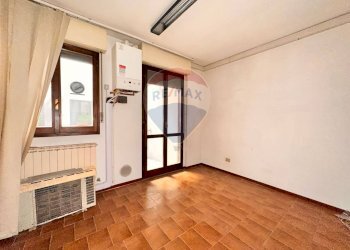 Stanza vuota - Ufficio Corso Garibaldi
 
149, Fossombrone - foto 21