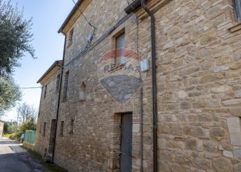 Casa all\'aperto - Rustic Localita' Piancavallino
 
5-7-9, Cingoli - photo 4