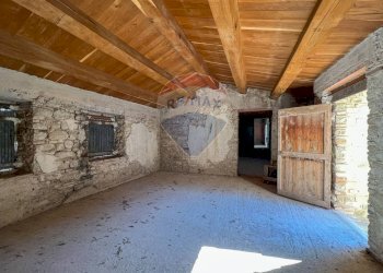 Stanza vuota - Rustic Localita' Piancavallino
 
5-7-9, Cingoli - photo 11