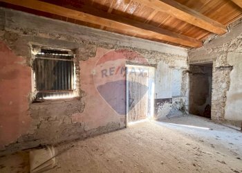 Stanza vuota - Rustic Localita' Piancavallino
 
5-7-9, Cingoli - photo 13