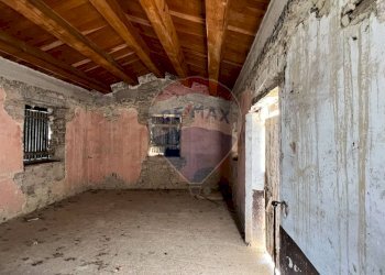 Stanza vuota - Rustic Localita' Piancavallino
 
5-7-9, Cingoli - photo 20