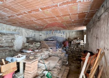 Dispensa di stoccaggio - Rustic Localita' Piancavallino
 
5-7-9, Cingoli - photo 30