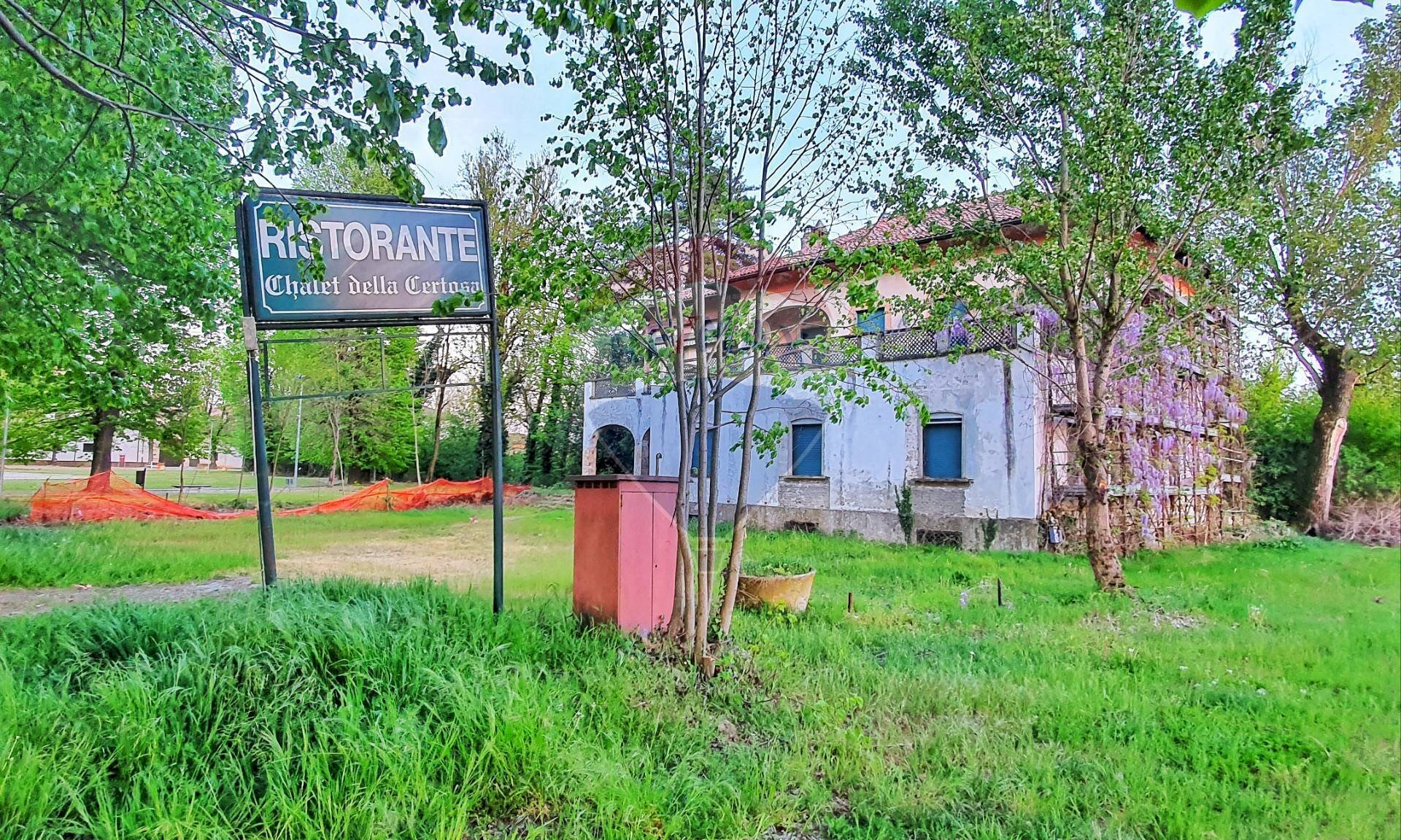 Giardino - Locale Commerciale Certosa di Pavia - foto 1