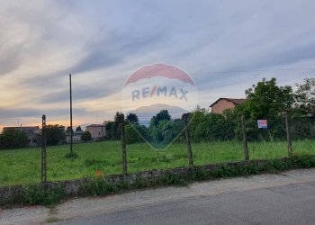 Giardino - Casa indipendente Via Recoaro
 
29, Broni - foto 6