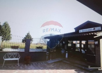 Edificio all\'aperto - Locale Commerciale via pavia
68, Bressana Bottarone - foto 6