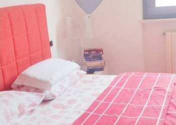 Camera / camera da letto - Casa semi indipendente via caffaro
 
4, Andora - foto 15