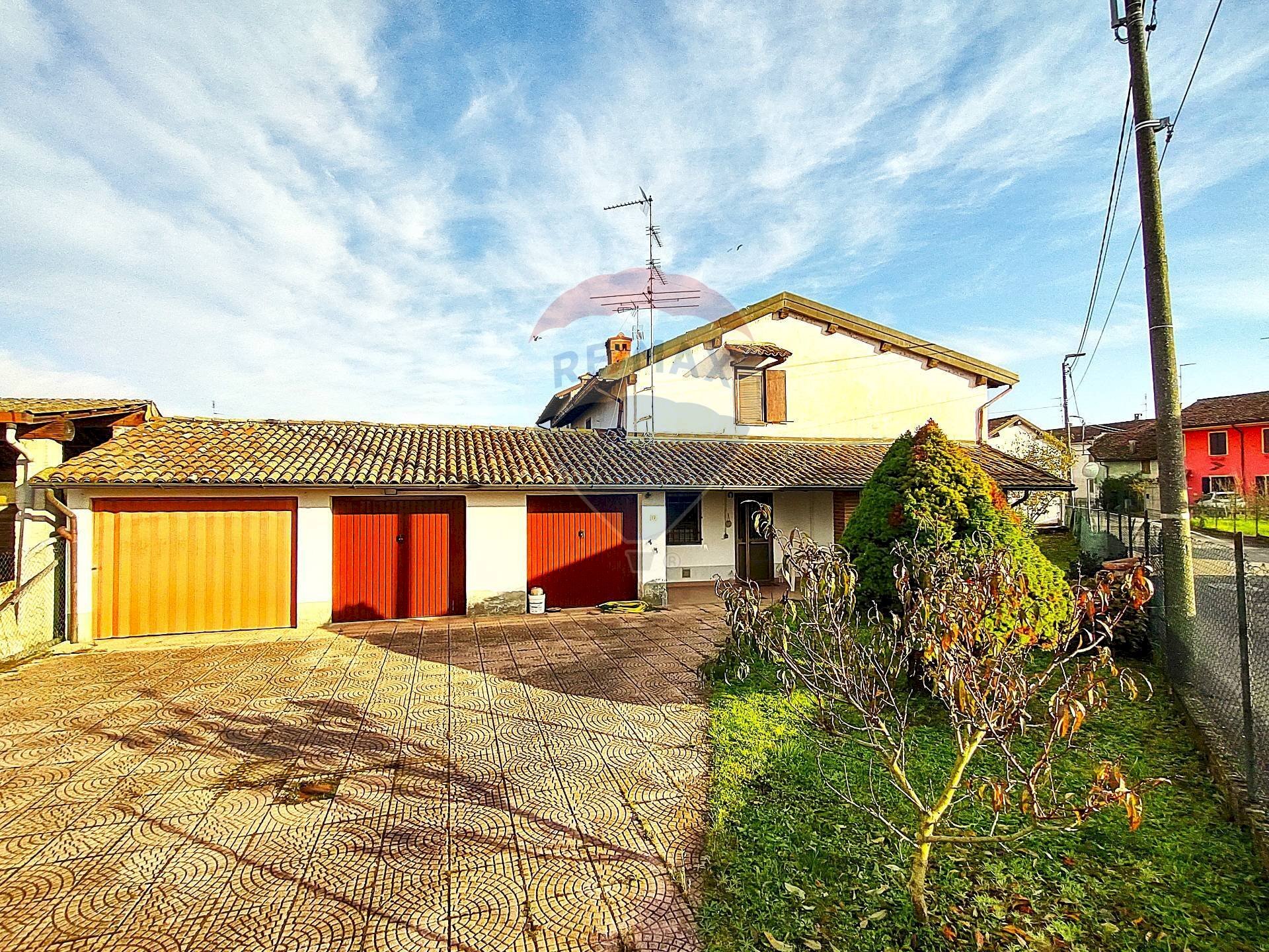 Casa all\'aperto - Semi-detached house via San Pietro
 
17, Suardi - photo 2